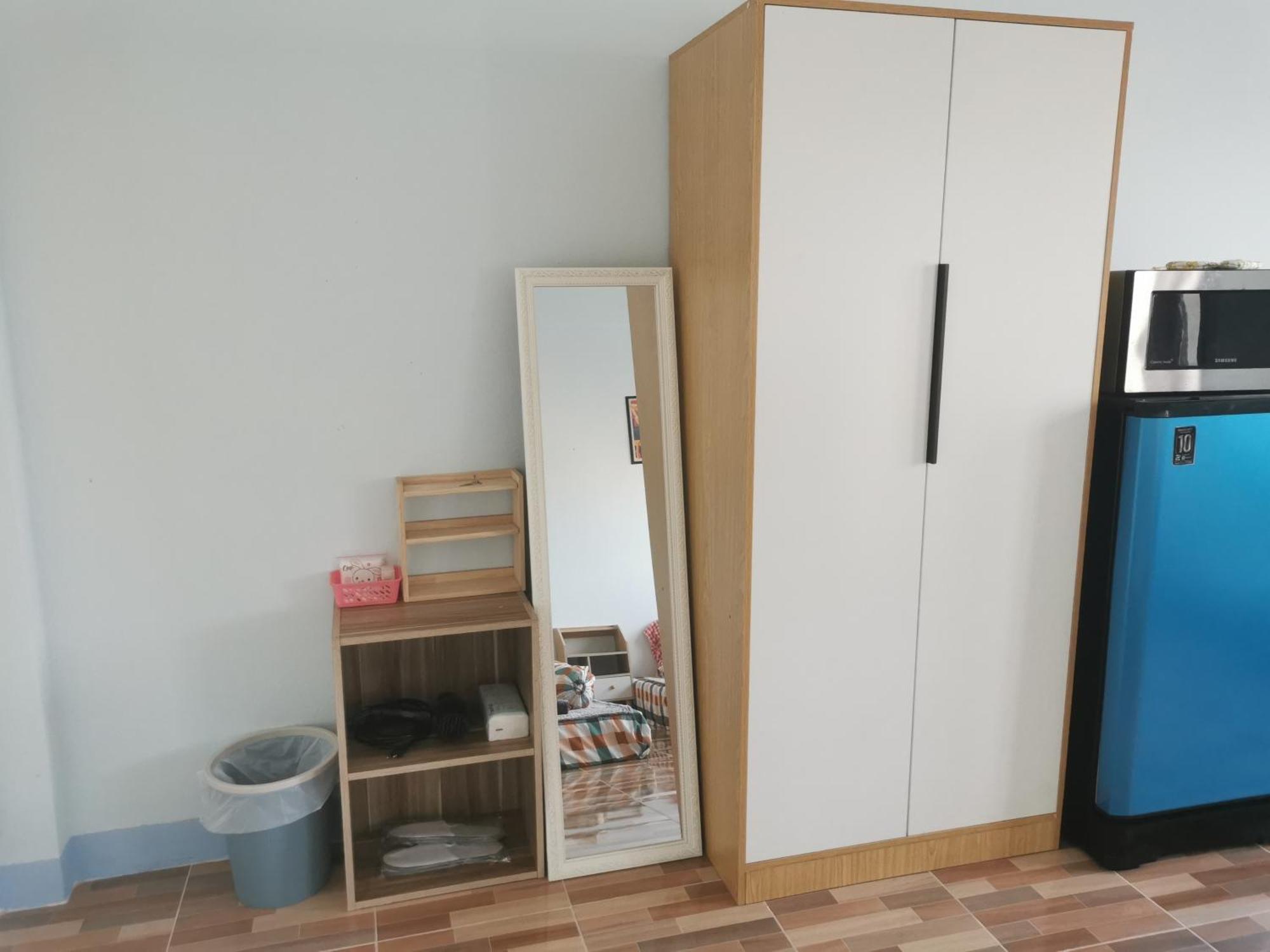 Проживание в семье Otaku House